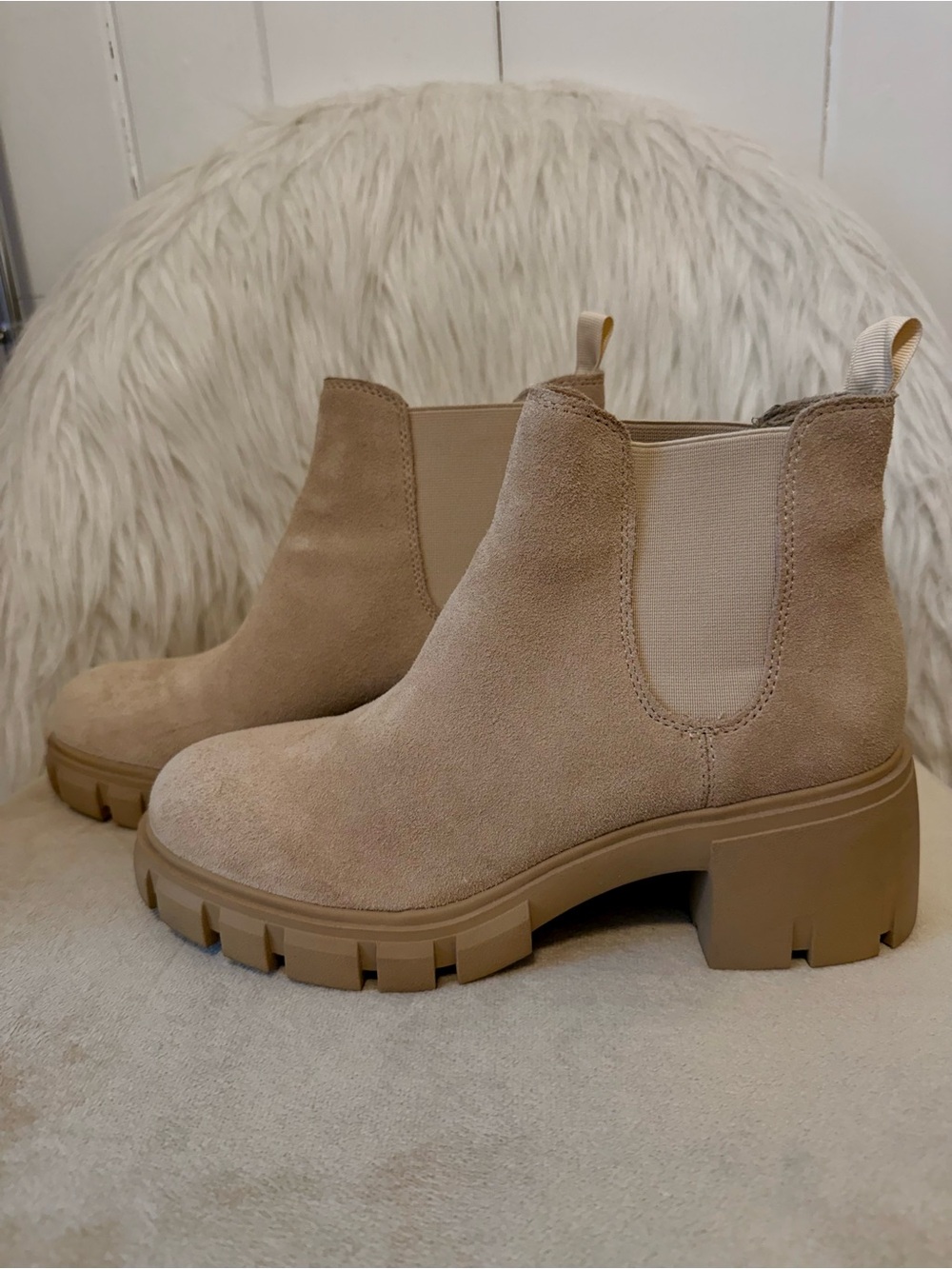 Steve Madden Beige Suede Chelsea Lug Booties